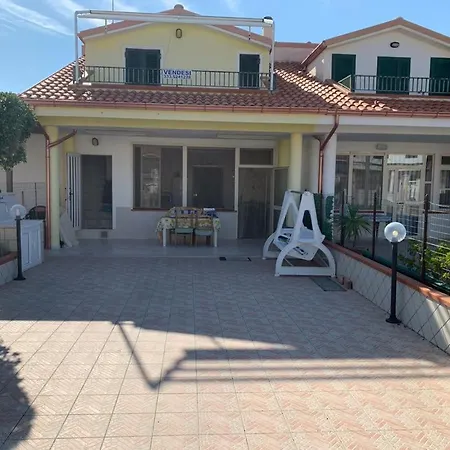 Apartment Monia Foce Varano